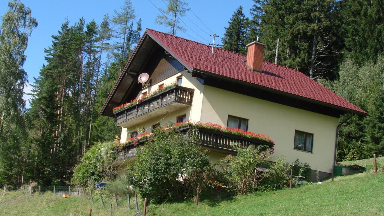 Apartamento Haus Koenigshofer Sankt Kathrein am Hauenstein Exterior foto